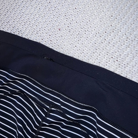 Lululemon Striped Leggings - Picture 4 of 5